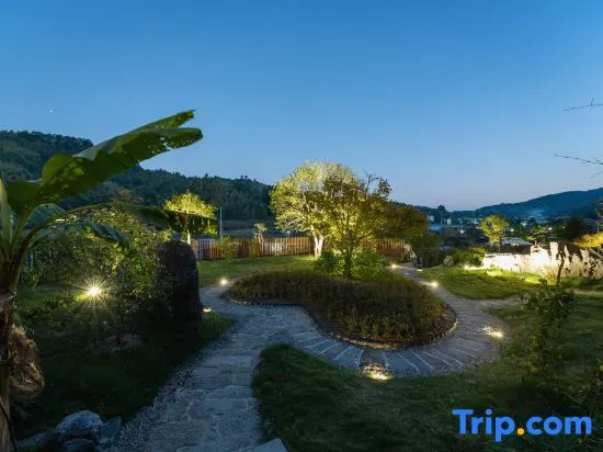 Youtangu Holiday Hotel (Huangshan Huizhou)