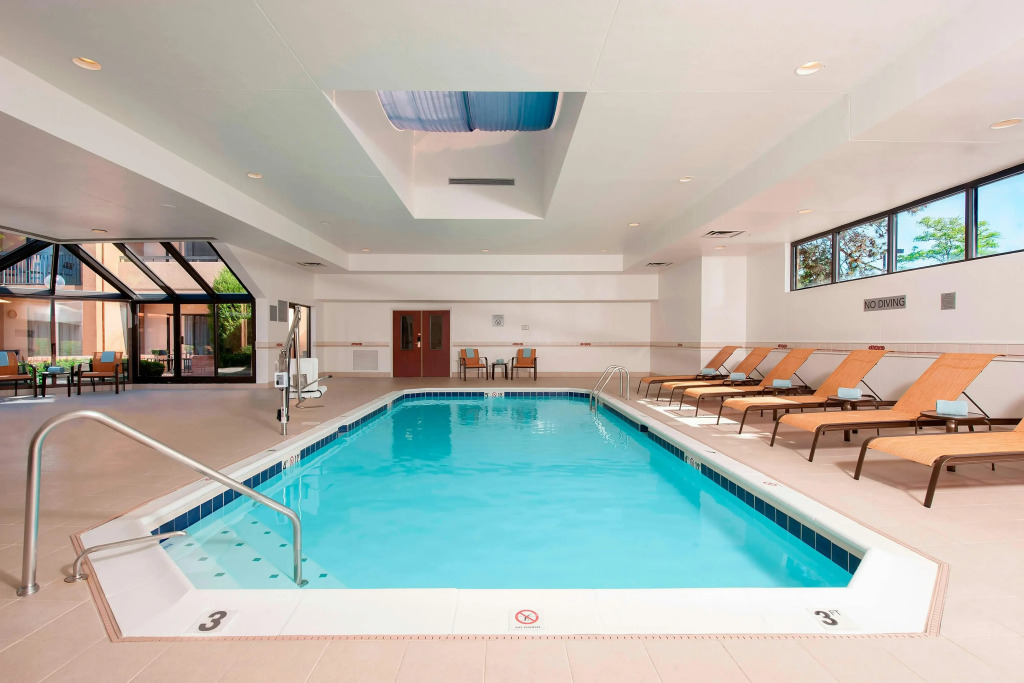 Courtyard Chicago Glenview/Northbrook