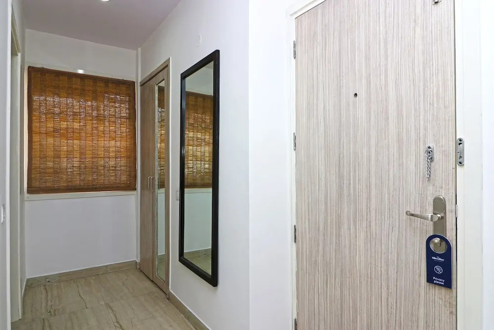SilverKey Executive Stays 19389 Divine Inn Rajouri Garden