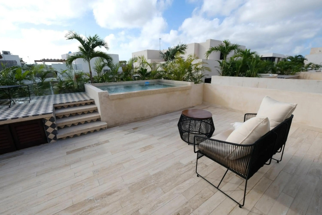 408 Luxurious at Aldea Zama 1br, King Bed, Private Rooftop Pool