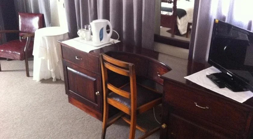The Porterville Hotel