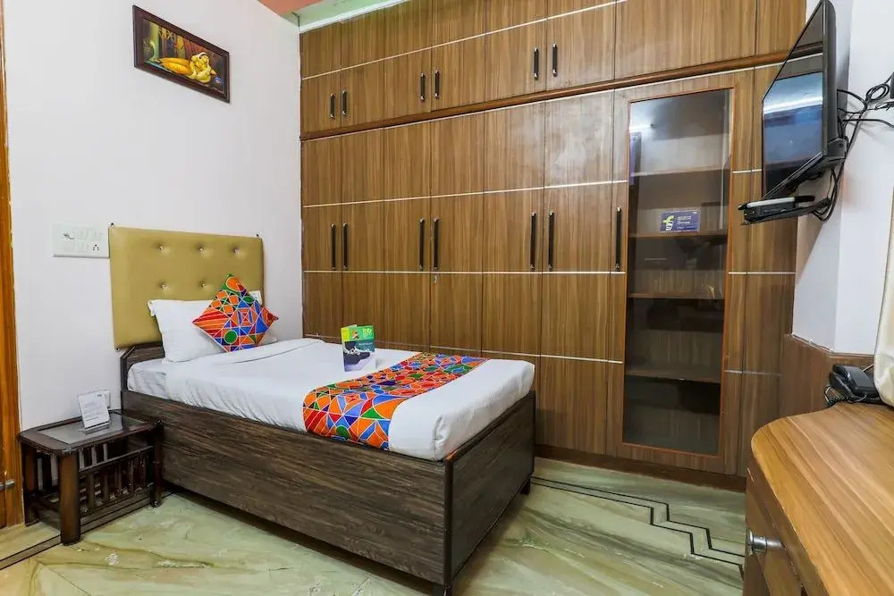 FabHotel Samridhi Residency
