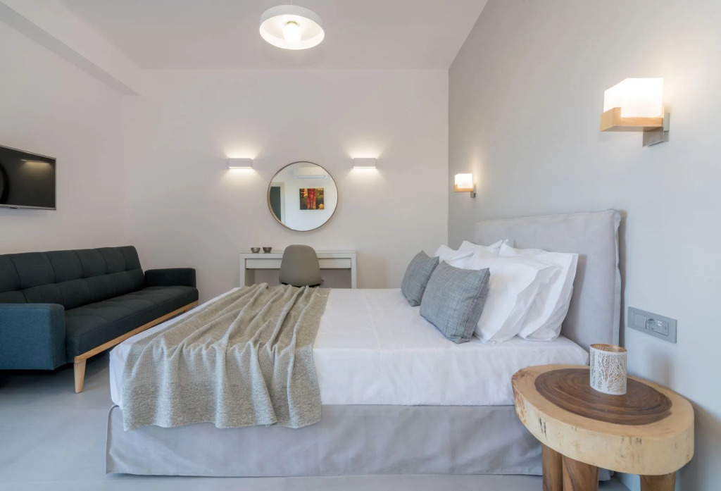 Elia Luxury Villa