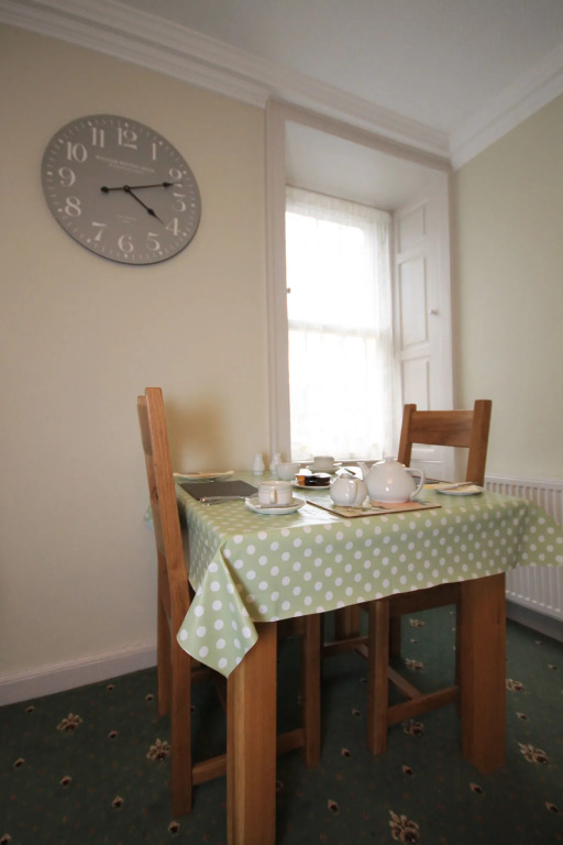 Inglestone House Guest House