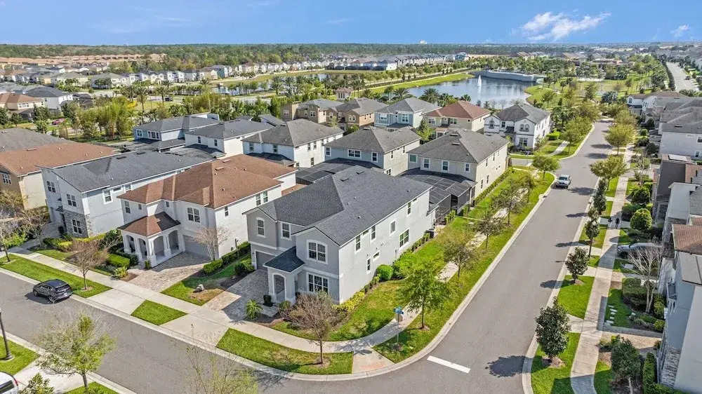 Minutes to Disney Parks + Universal Sleeps 21 w/ Pool, Hot Tub, Game Room