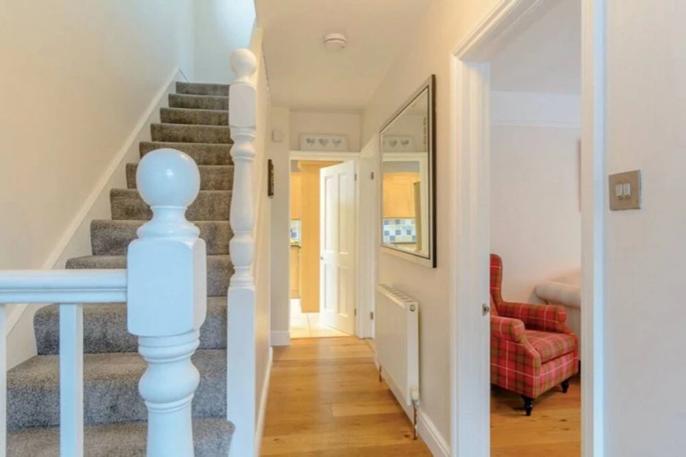 Perfect Bath Home With Parking