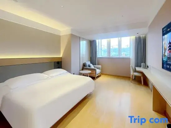 Scenic Hotel