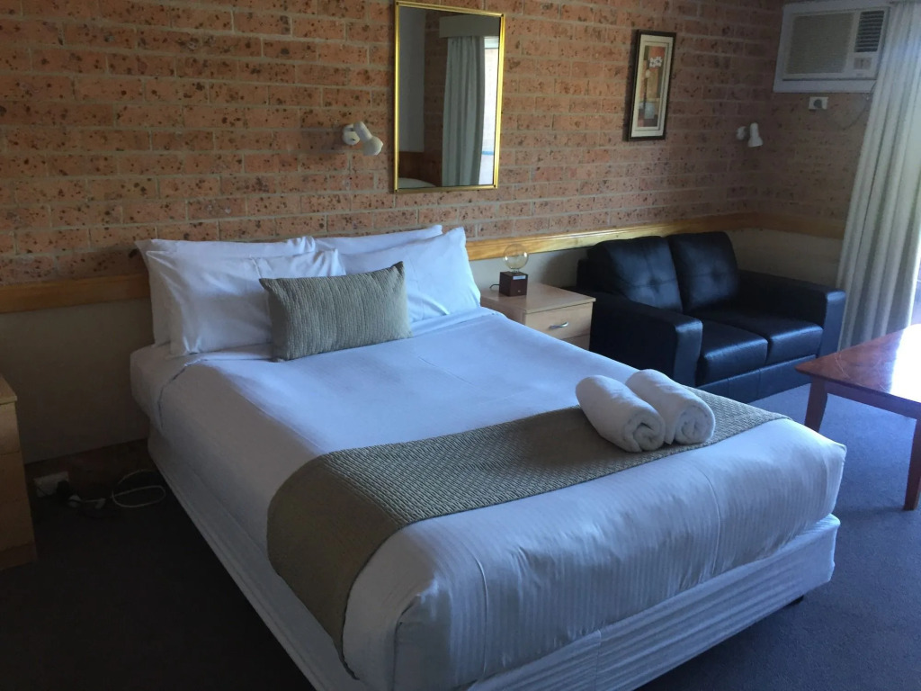 Huskisson Beach Motel