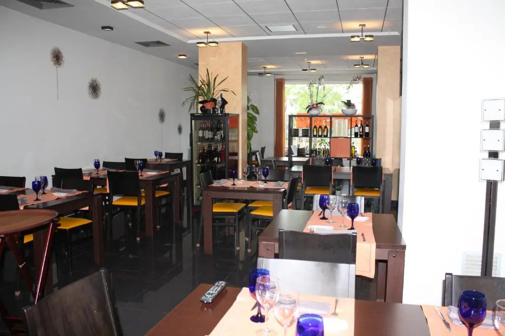 Hotel Ciutat dAmposta