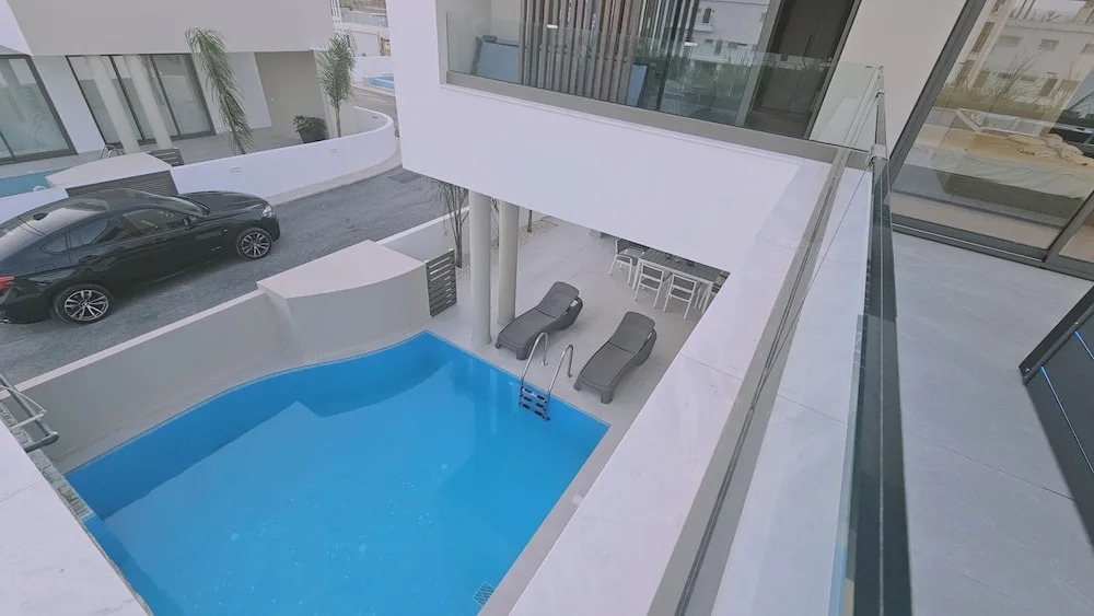 146 2 AN - Stay Oasis Luxury Villa