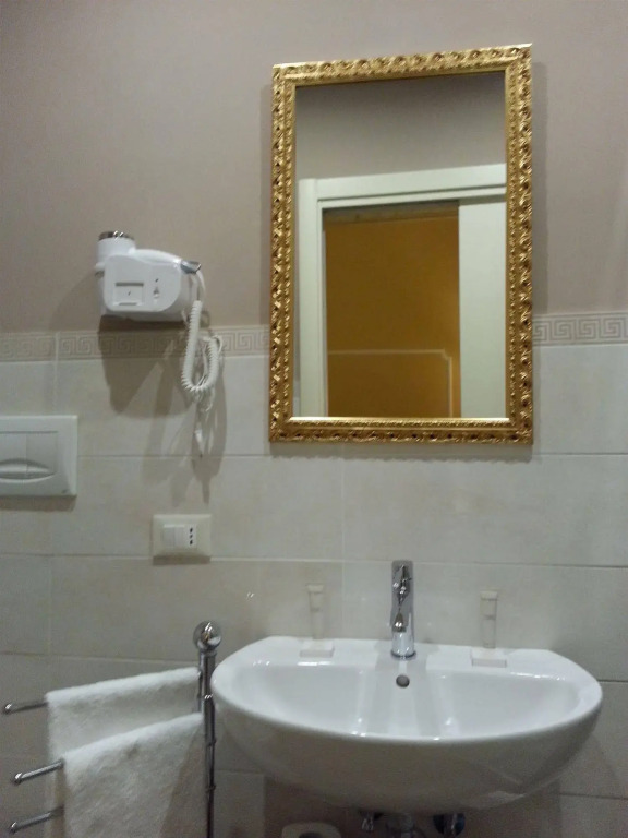 DG Prestige Room