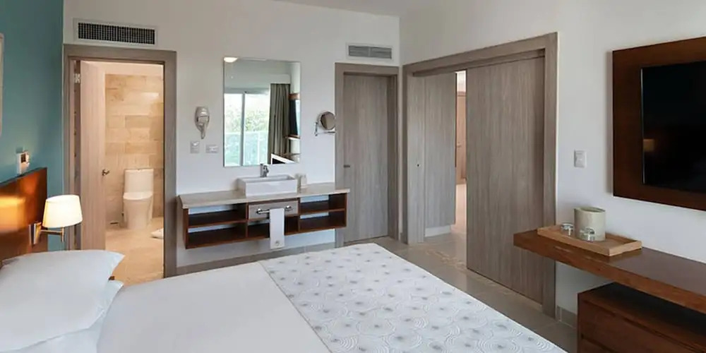 Imperial Suite 2 Bedroom Ocean View With Kitchen