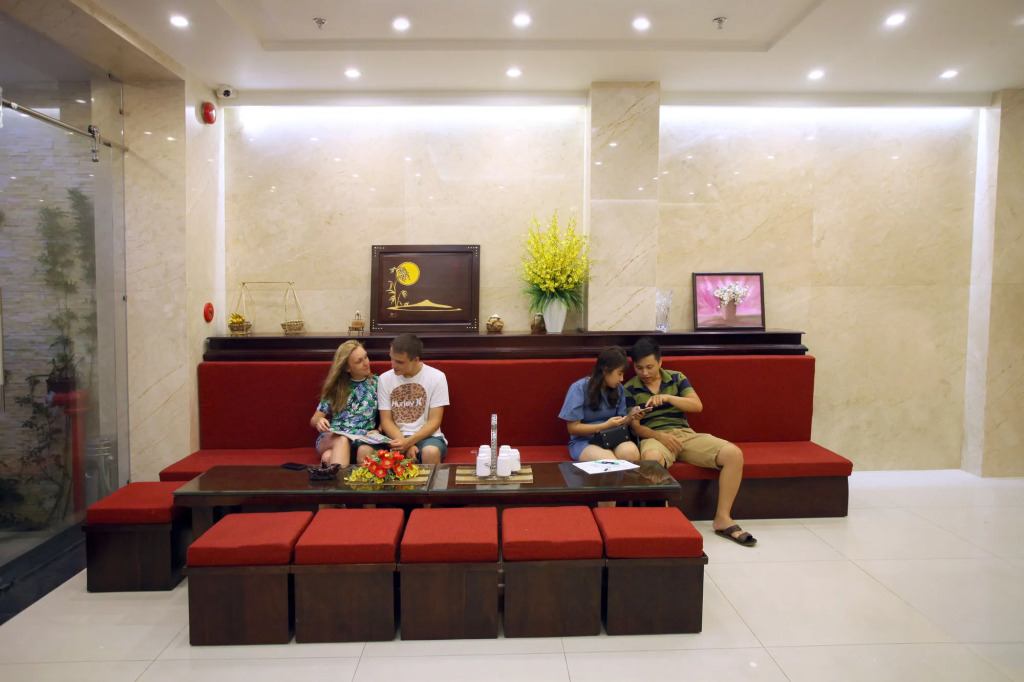 Azura Hotel