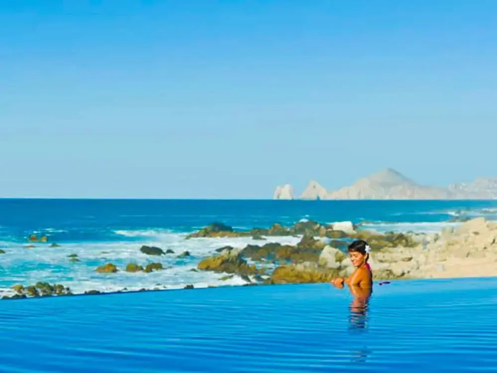 Charming 1BR With Ocean View in Cabo San Lucas