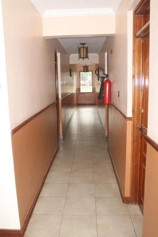 VICTORIA COMFORT INN
