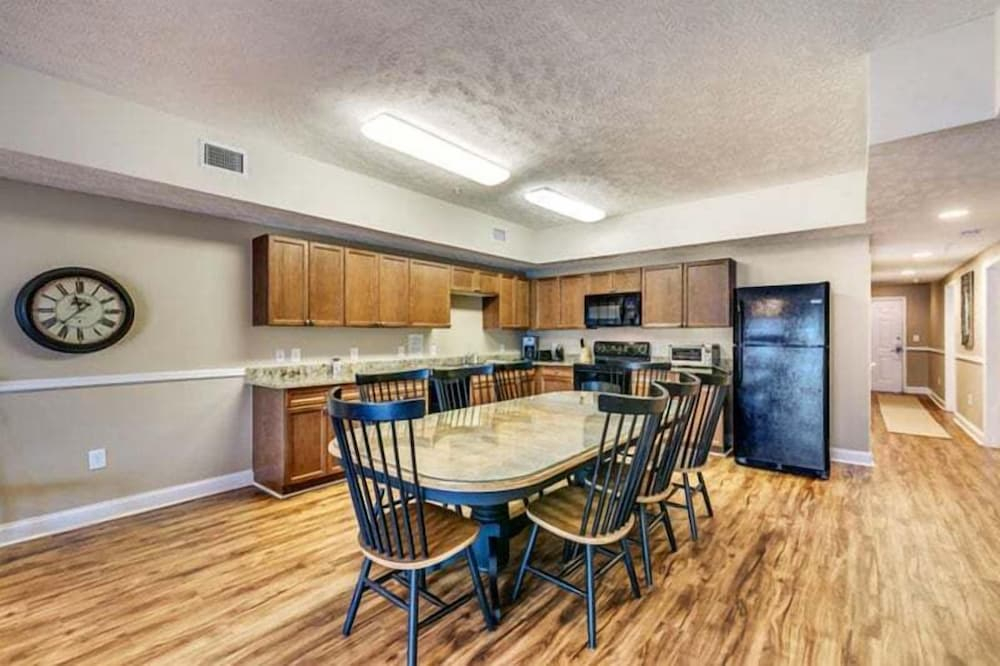 Myrtle Beach Villas 105 A