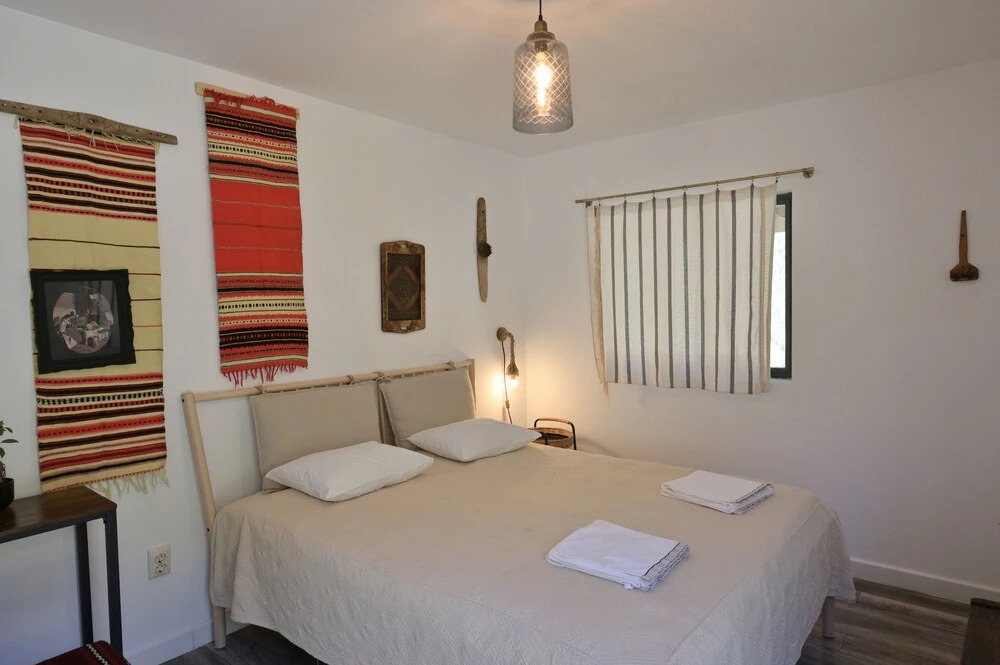 Alunis Retreat