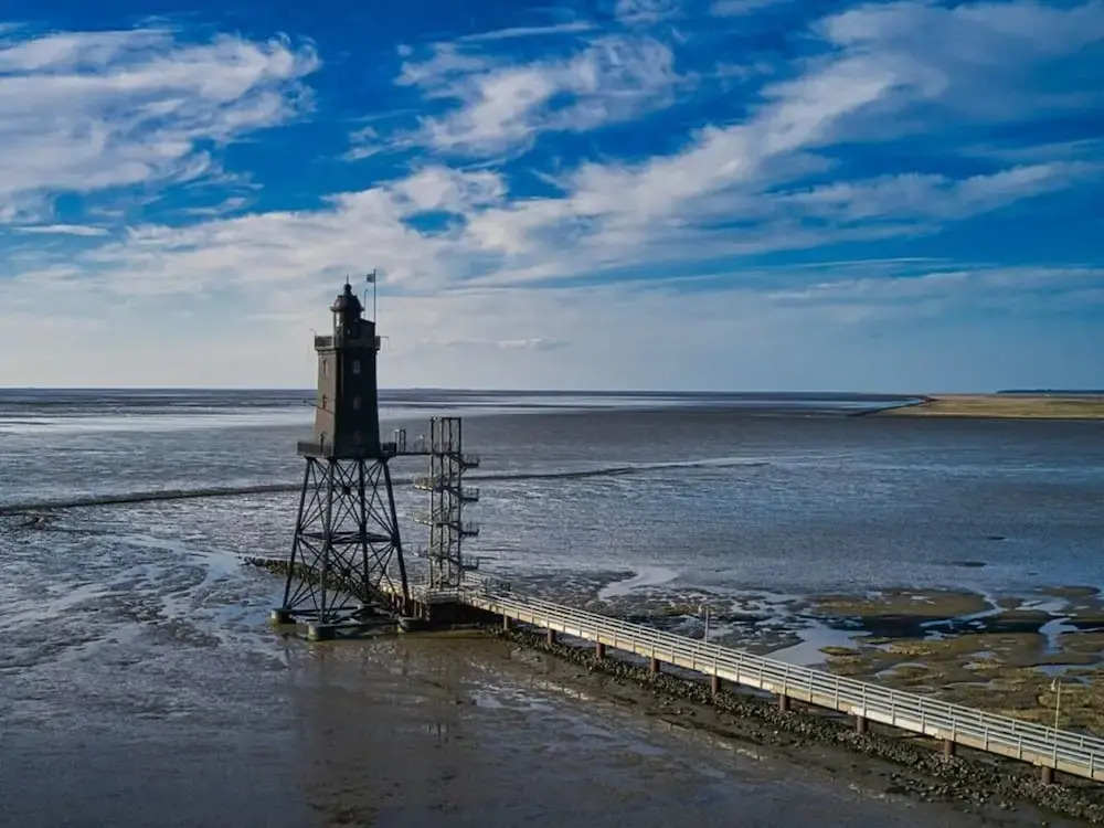 Sun, Mudflats and sea