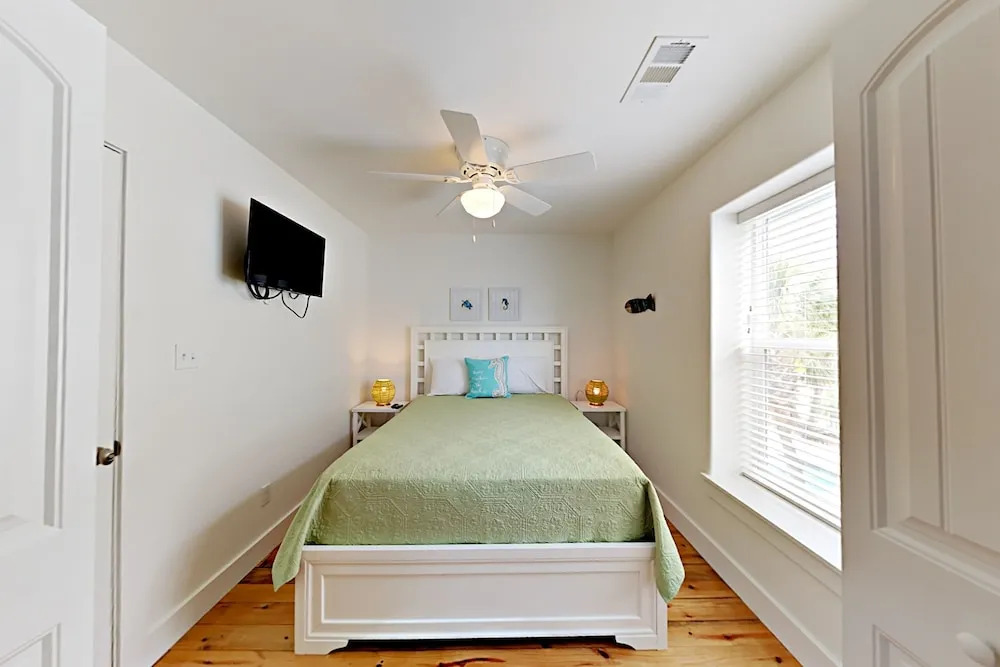 The Commons #402 - Three Bedroom Townhome