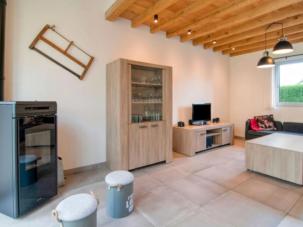 Modern family holiday home