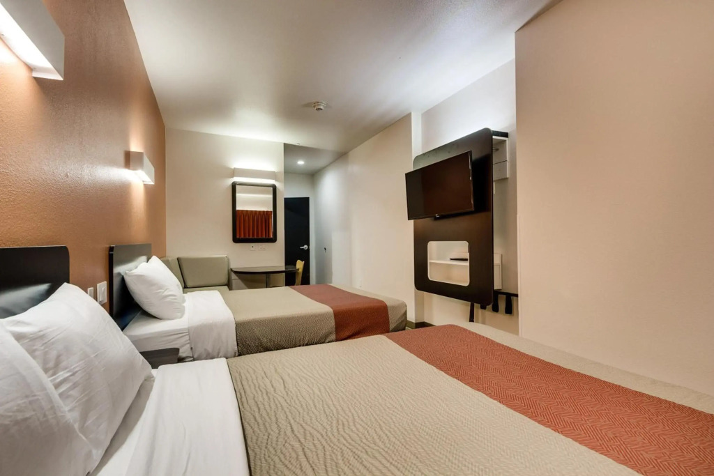 Motel 6-Tulsa, OK