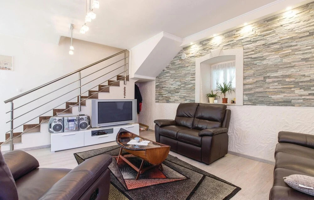 Stunning Home in Novi Vinodolski With Wifi and 3 Bedrooms
