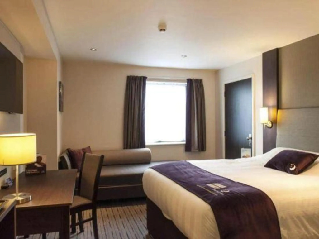 Premier Inn Eastbourne Town Centre
