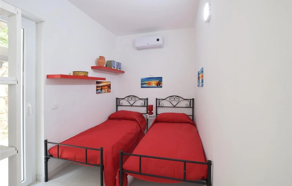 Nice Home in Montauro With Wifi and 2 Bedrooms