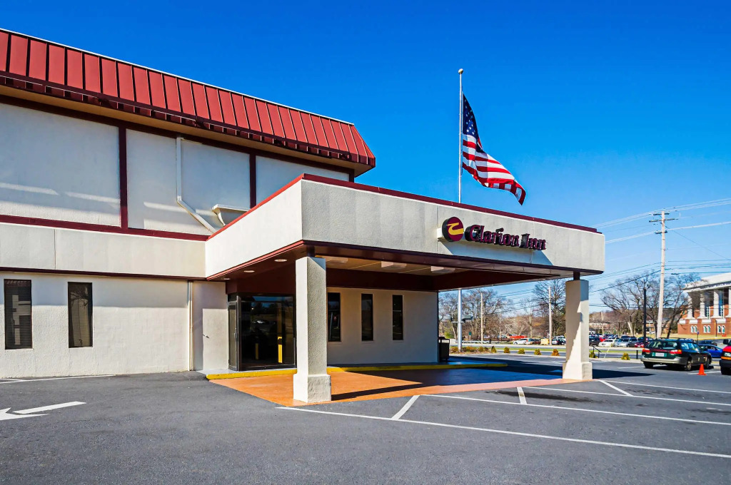 Quality Inn & Suites Airport