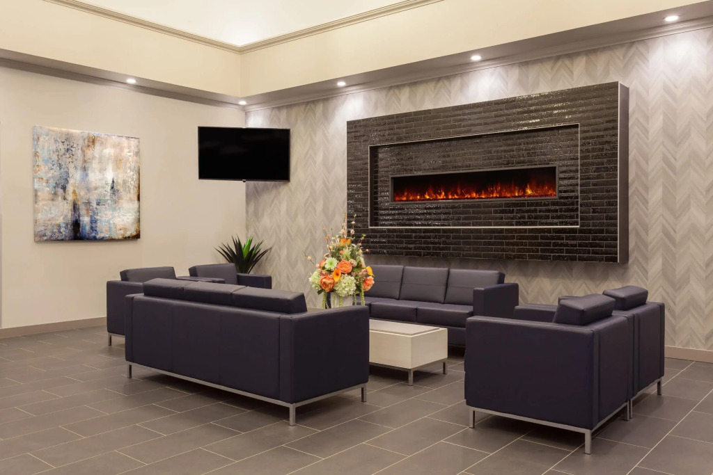 Ramada by Wyndham Grassland