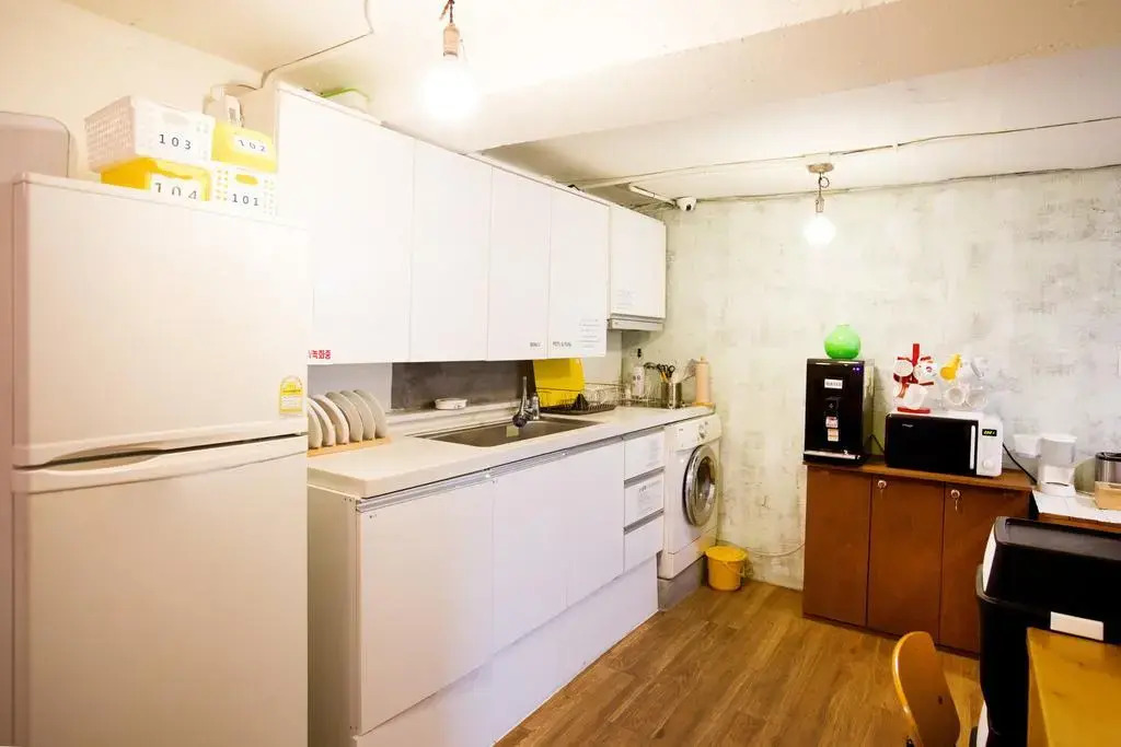 SISnBRO Guesthouse
