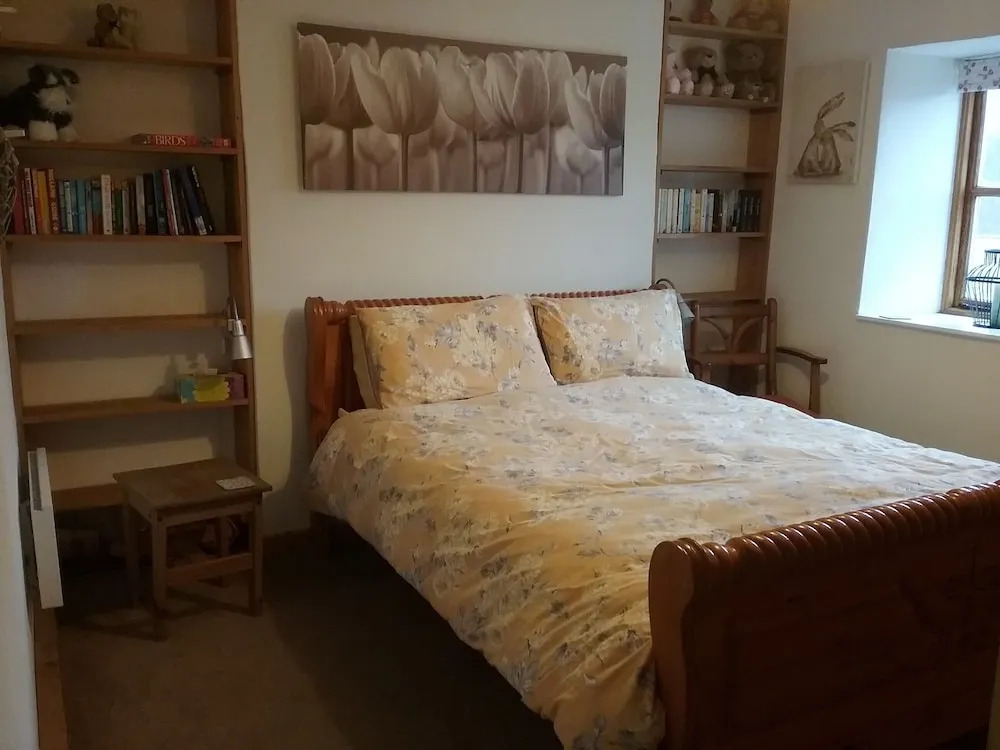 Forest of Dean Parkend Village Charming Cottage