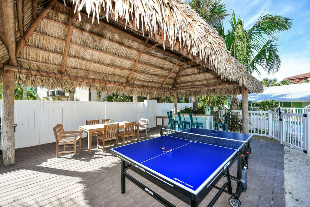 Tropical Breeze Resort