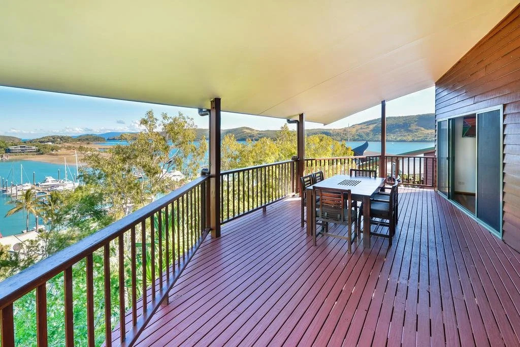 Casuarina Cove 1 on Hamilton Island by HamoRent