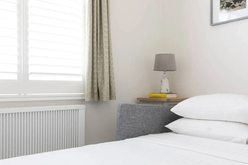 Crondace Road by Onefinestay