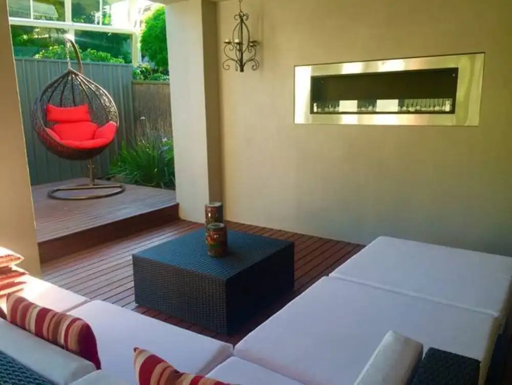 Hollywood Tree House