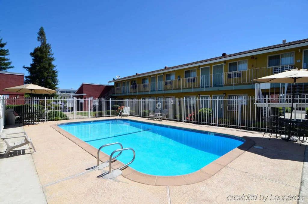 Oasis Inn Sacramento- Elk Grove