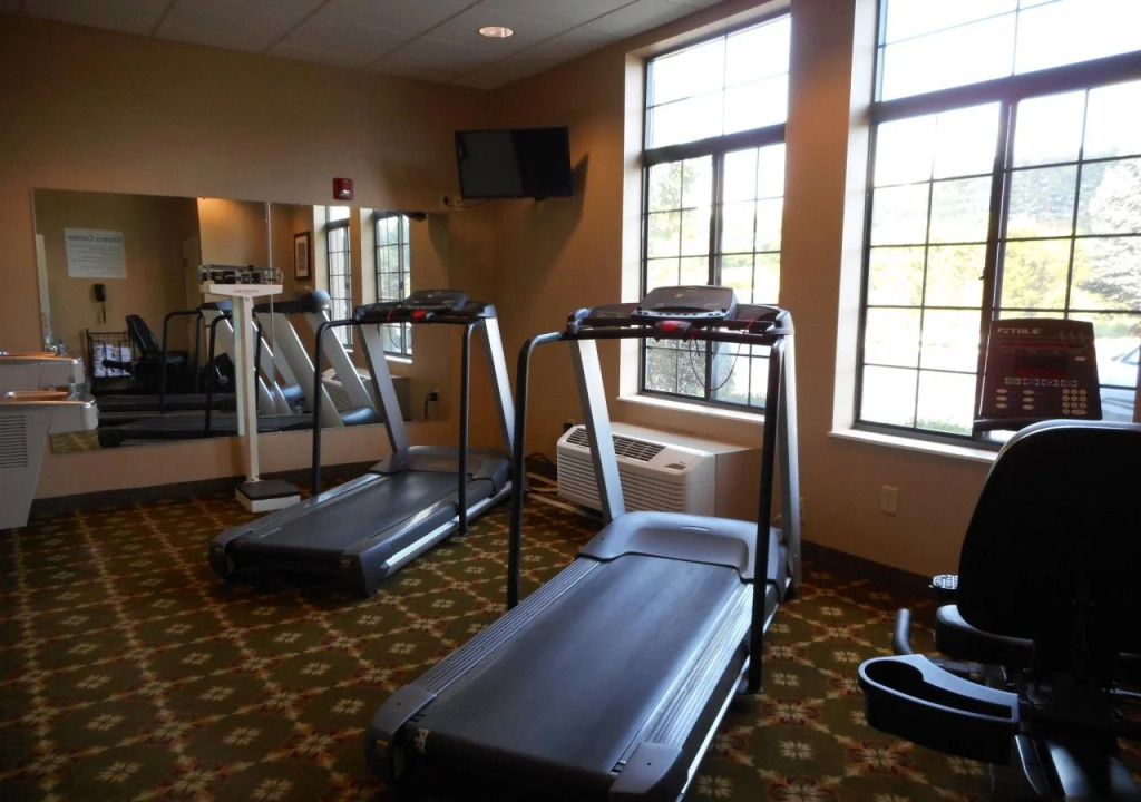 Holiday Inn Express Logan by IHG