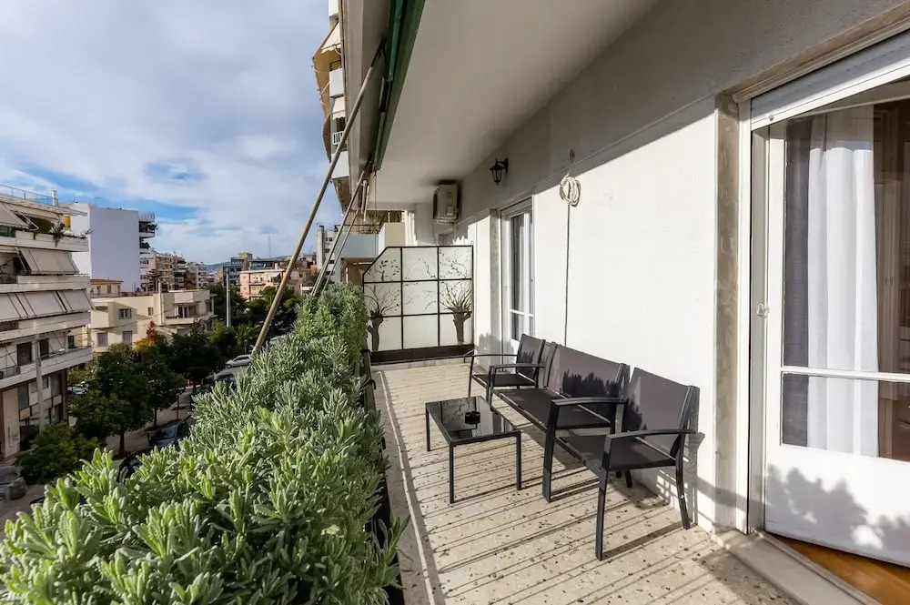 110m² homm Renovated Penthouse in Athens 3bd