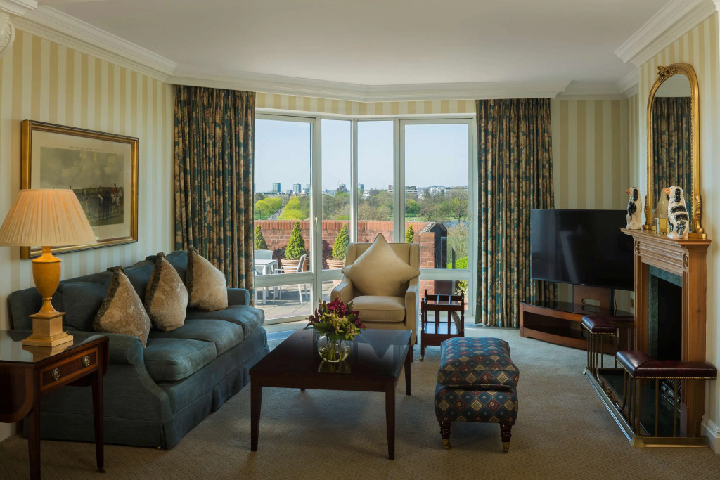 Cheval Thorney Court at Hyde Park