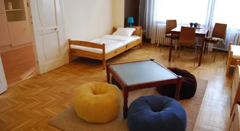 Discover Budapest Guest House