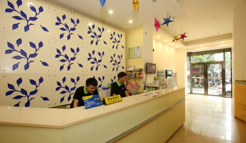Yimi Hotel Changshou Metro Branch