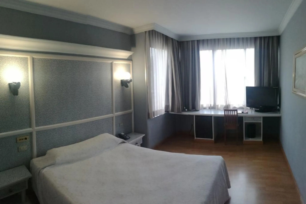 Hotel Faranda Express Las Lomas