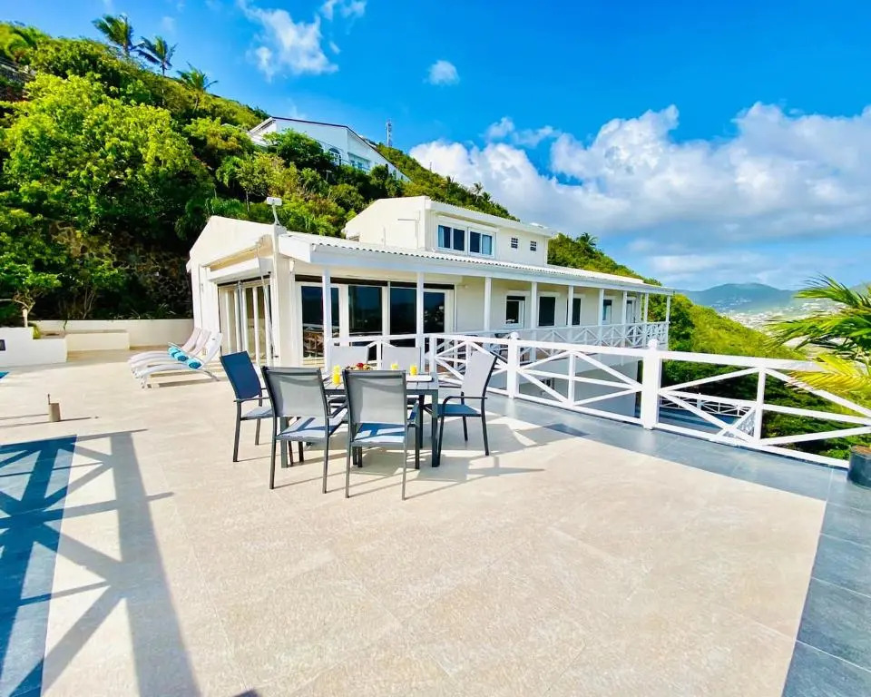 SXM King Size Villa with 4 Rooms and 4 Bathrooms