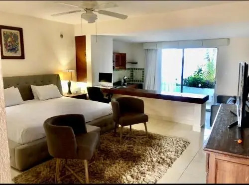 Hacienda del Mar Resort Condominio 205