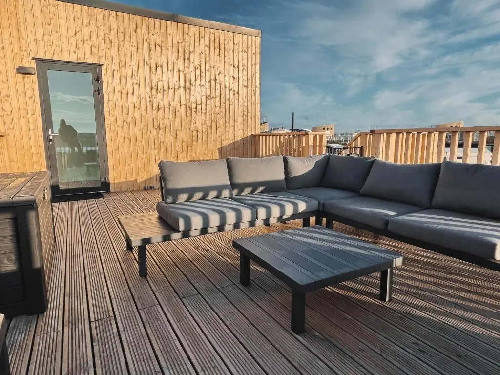 Basecamp Tiny House Eco-resort IJmuiden