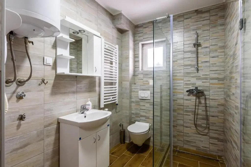 Apartmani “LAZAR” i “LENA”
