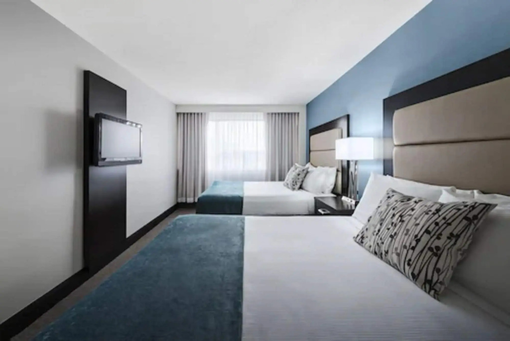 Ottawa Embassy Hotel & Suites