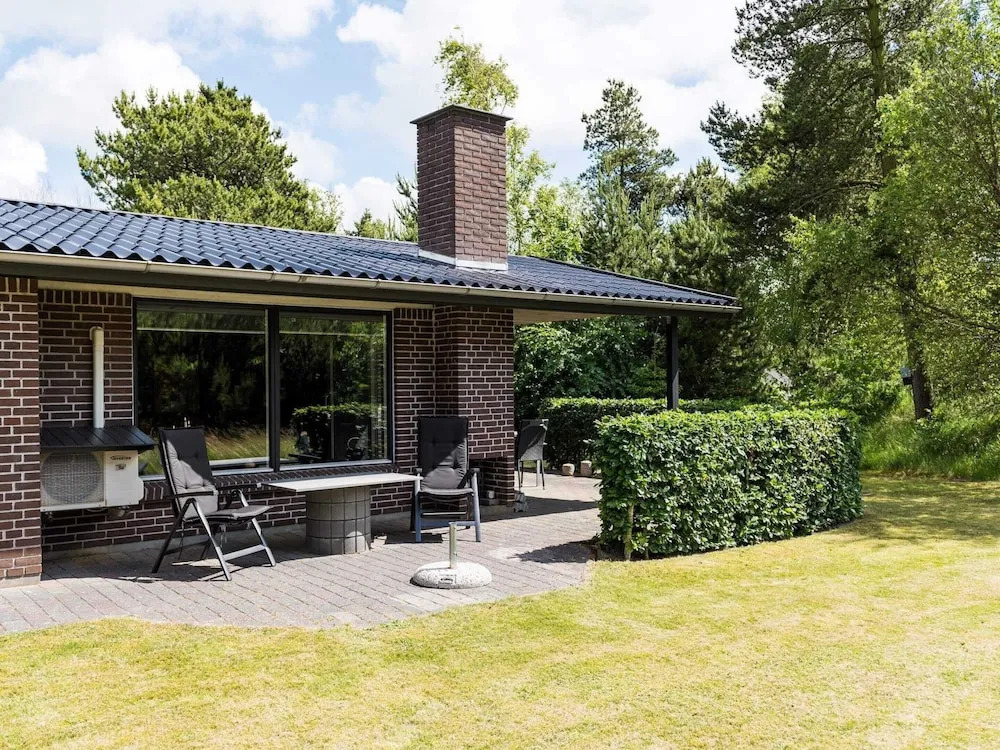 5 Person Holiday Home in Norre Nebel