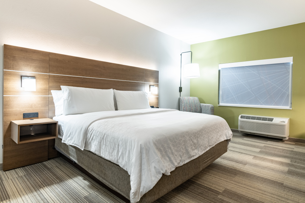 Holiday Inn Express & Suites - Moundsville by IHG